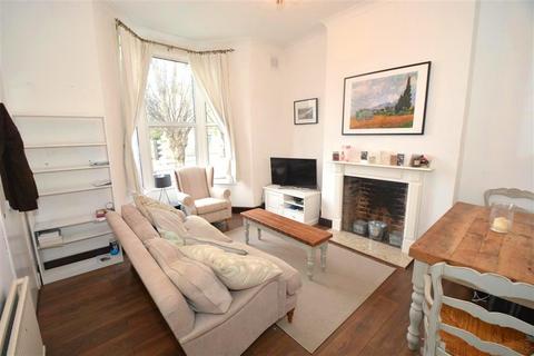2 bedroom apartment for sale, Hermon Hill, Wanstead