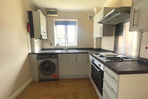 18 Strode Road, Street, BA16 0DX