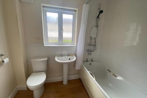 18 Strode Road, Street, BA16 0DX
