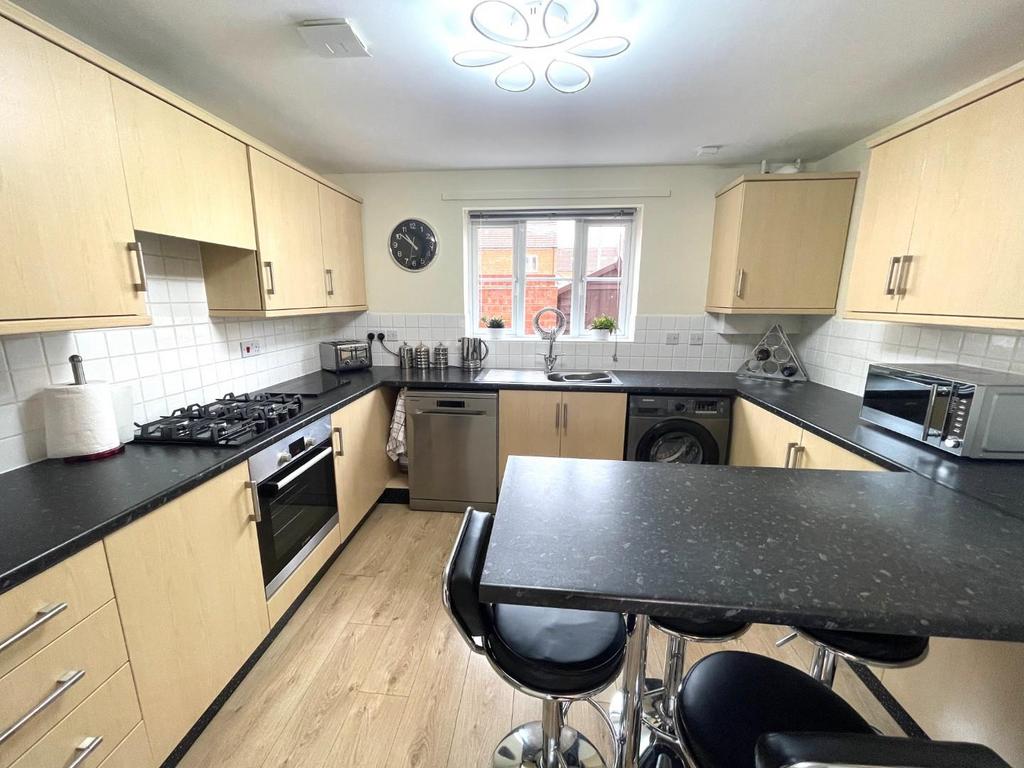 Kitchen.JPG