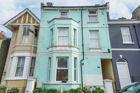 1 bedroom flat for sale, Cornfield Terrace, St. Leonards-On-Sea
