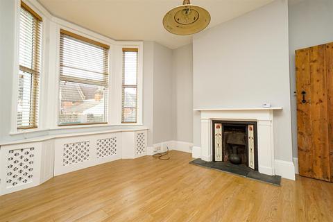 1 bedroom flat for sale, Cornfield Terrace, St. Leonards-On-Sea