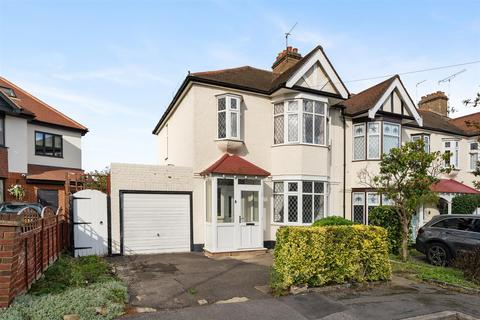 3 bedroom end of terrace house for sale - Fairview Gardens, Woodford Green