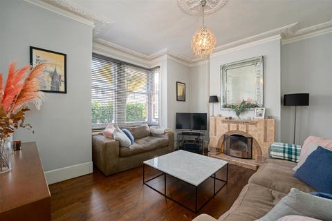 4 bedroom terraced house for sale - Ridley Road, Forest Gate