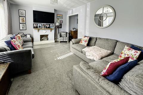 4 bedroom semi-detached house for sale, Rodney Crescent, Arundel BN18