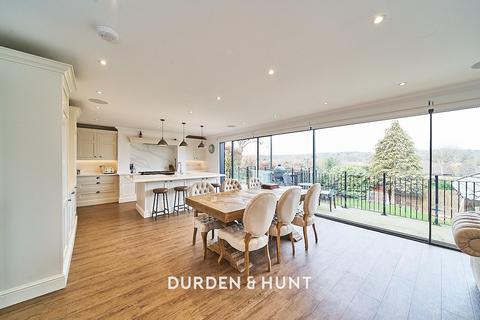 36 Blackacre Road, Theydon Bois, Epping, CM16 7LU