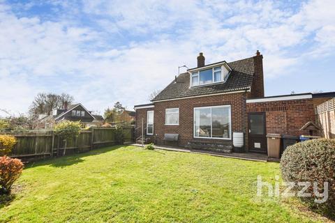 24 Castle Road, Hadleigh, Ipswich, IP7 6JN