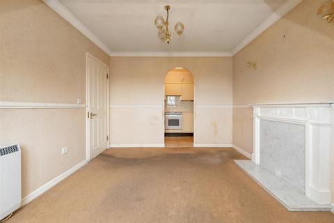 1 bedroom apartment for sale, Regency Lodge, Albert Road, Buckhurst Hill