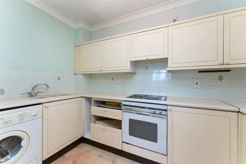 1 bedroom apartment for sale, Regency Lodge, Albert Road, Buckhurst Hill