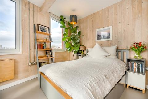 Flat 4, 1 Blaker Road, London, E15 2PY