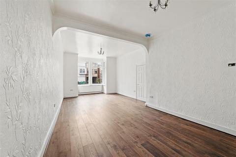5 bedroom terraced house for sale, Lonsdale Road, Wanstead