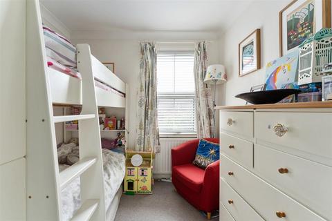 21 Halstead Road, Wanstead, London, E11 2AY