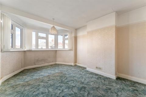113 Elmcroft Avenue, London, E11 2BS