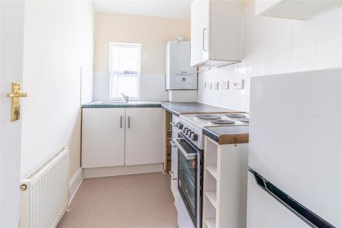 2 bedroom apartment for sale, Ainsworth Road, London