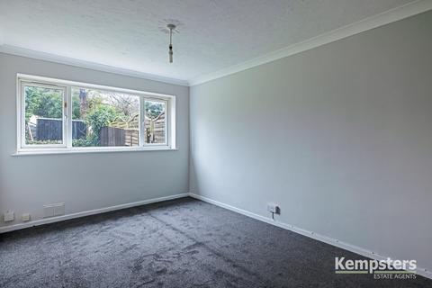 138c Southend Road, Stanford-le-hope, SS17 7AL