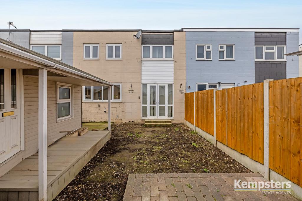 Rear Garden 2.jpg