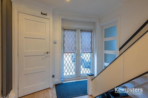 35 Adelaide Road, Tilbury, RM18 7BD