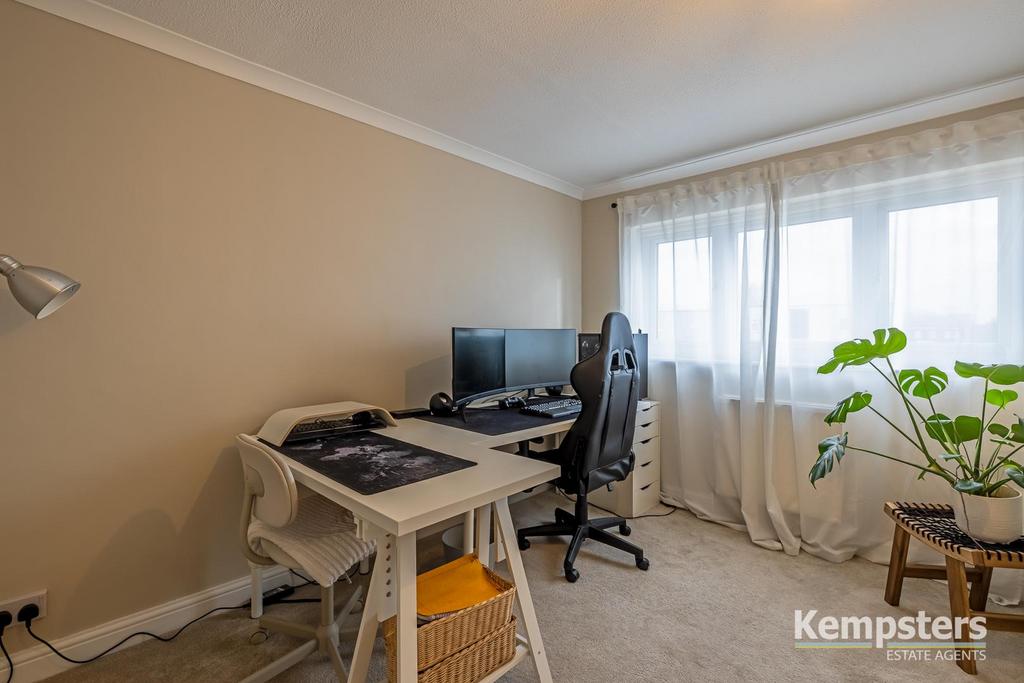 Bedroom 2.jpg