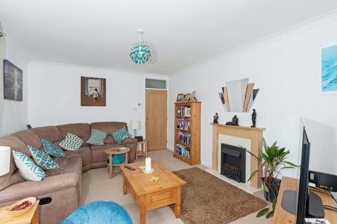2 bedroom flat for sale, Russell Court, Bridge Close, Lancing
