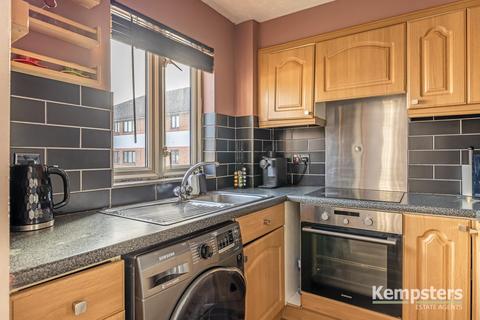 53 Brimfield Road, Purfleet, RM19 1RQ