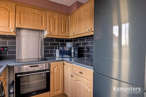 53 Brimfield Road, Purfleet, RM19 1RQ