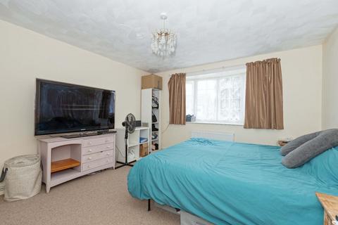 15 Carnforth Road, Sompting, Lancing, BN15 9TQ