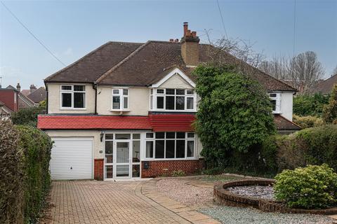 4 bedroom house for sale, The Oval, Banstead SM7
