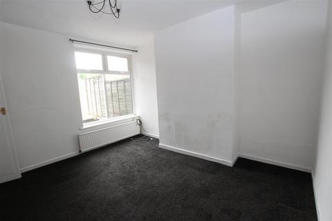 3 bedroom terraced house to rent - Merlin Grove, Bolton BL1