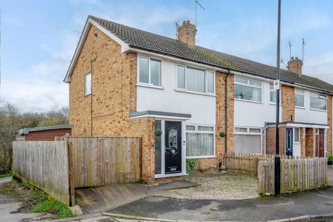 3 bedroom end of terrace house for sale, Springfield Close, York