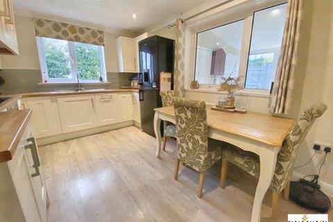 3 bedroom end of terrace house for sale, Highland Terrace, Uffculme, Devon