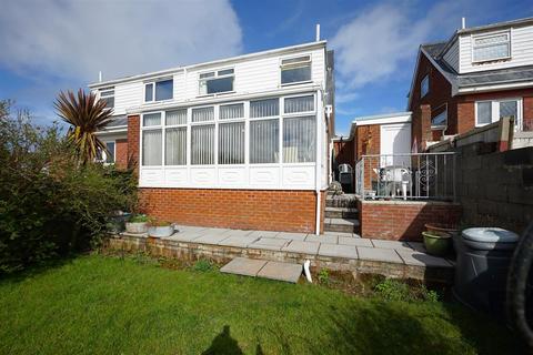 6 Chestnut Walk, Barrow-in-furness, LA13 0JB