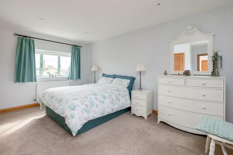 5 Lavender Drive, Chipping Campden, GL55 6EX