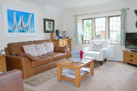 3 bedroom duplex for sale, Weighbridge Court, Chipping Campden