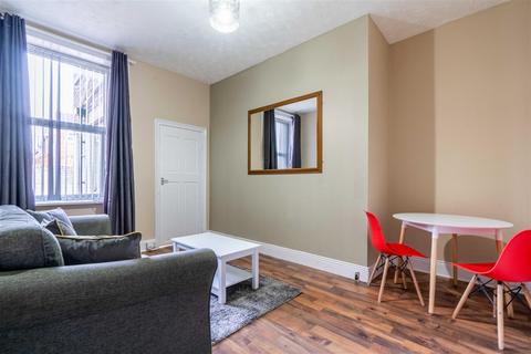 2 bedroom flat to rent - *New Refurb* Addycombe Terrace, Heaton, NE6
