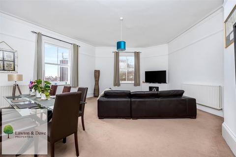 2 bedroom flat for sale, Flat 6 Belmont Court, Dyke Road,