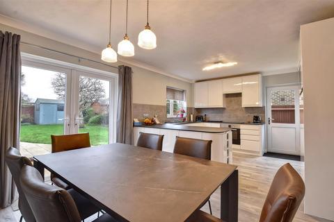 3 bedroom detached house for sale - Orchard View, Tenterden