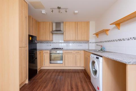 2 bedroom flat for sale - Shetland Road, Basingstoke RG24