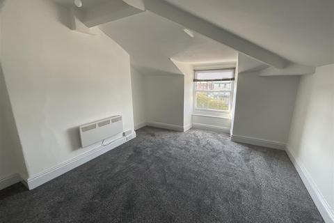 1 bedroom flat to rent, Westwood, Scarborough