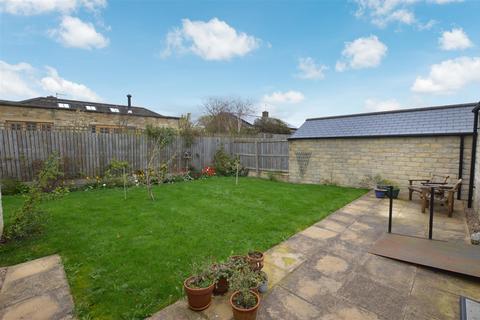 3 bedroom detached bungalow for sale, Station Rise, Leyburn