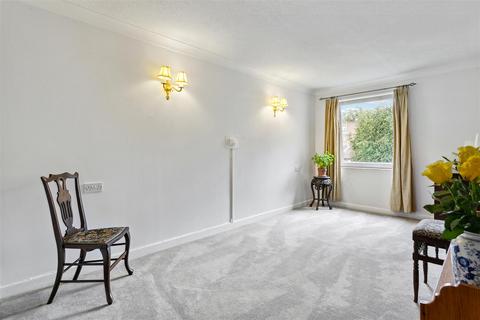 1 bedroom flat for sale - Fishers Lane, London, W4