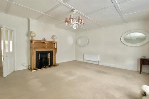 3 bedroom character property for sale, Sandford Avenue, Church Stretton