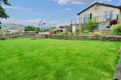 3 bedroom detached bungalow for sale, Stonelea. Park Road, Cross Hills