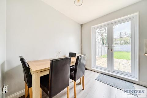 60 Lincoln Road, Erith, DA8 2DT