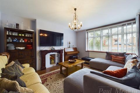 5 bedroom house for sale, Queenhill Road, South Croydon