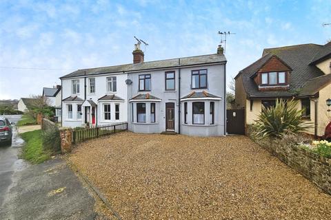 4 bedroom semi-detached house for sale - Wings Road, Upper Hale, Farnham