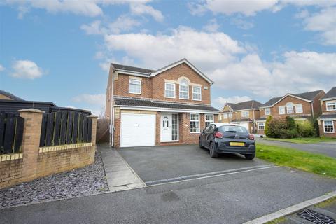 4 bedroom detached house for sale - West Croft Court, Inkersall, Chesterfield