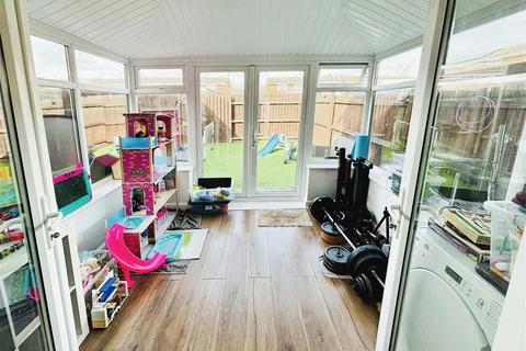 2 bedroom end of terrace house for sale - Coppice Road, Whitnash, Leamington Spa