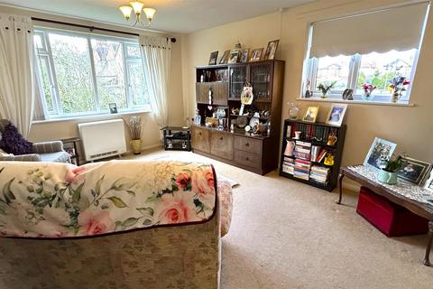 2 bedroom retirement property for sale - 100 Monyhull Hall Road, Birmingham B30