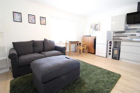 1 bedroom apartment to rent - St Leonards Court, House Lane, Sandridge, St. Albans