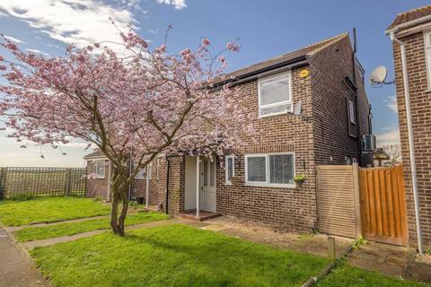 143 Leas Drive, Iver, SL0 9RP
